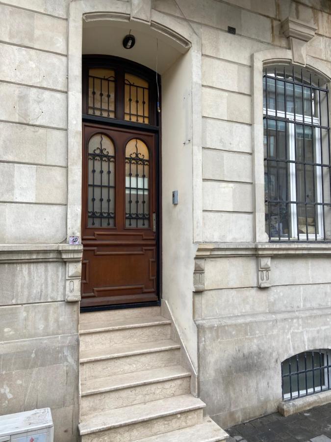 Baku Home Hostel Ngoại thất bức ảnh