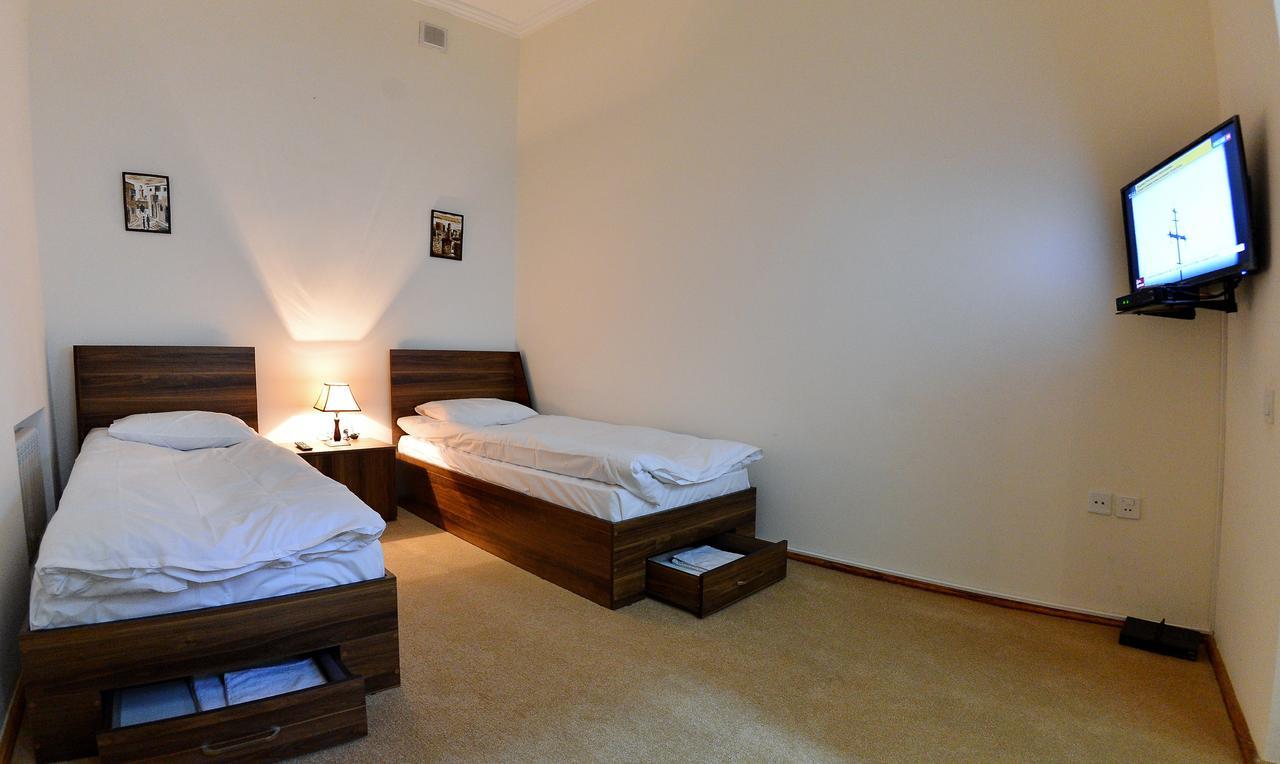 Baku Home Hostel Ngoại thất bức ảnh